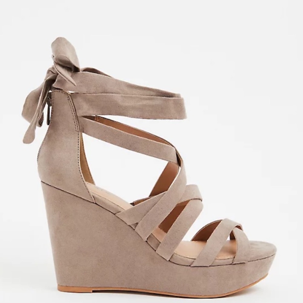 TORRID || TAUPE FAUX SUEDE ANKLE WRAP WEDGE || 10W